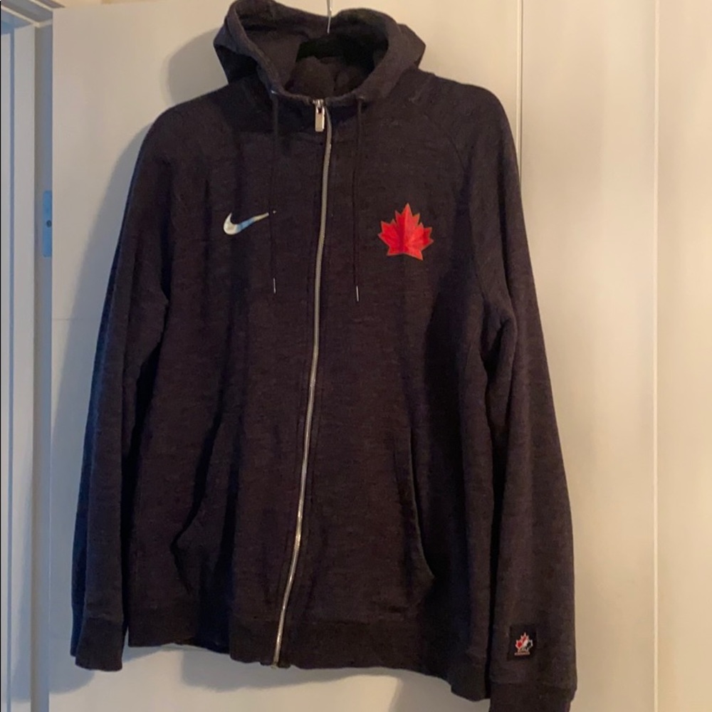 Men’s large Nike zip up